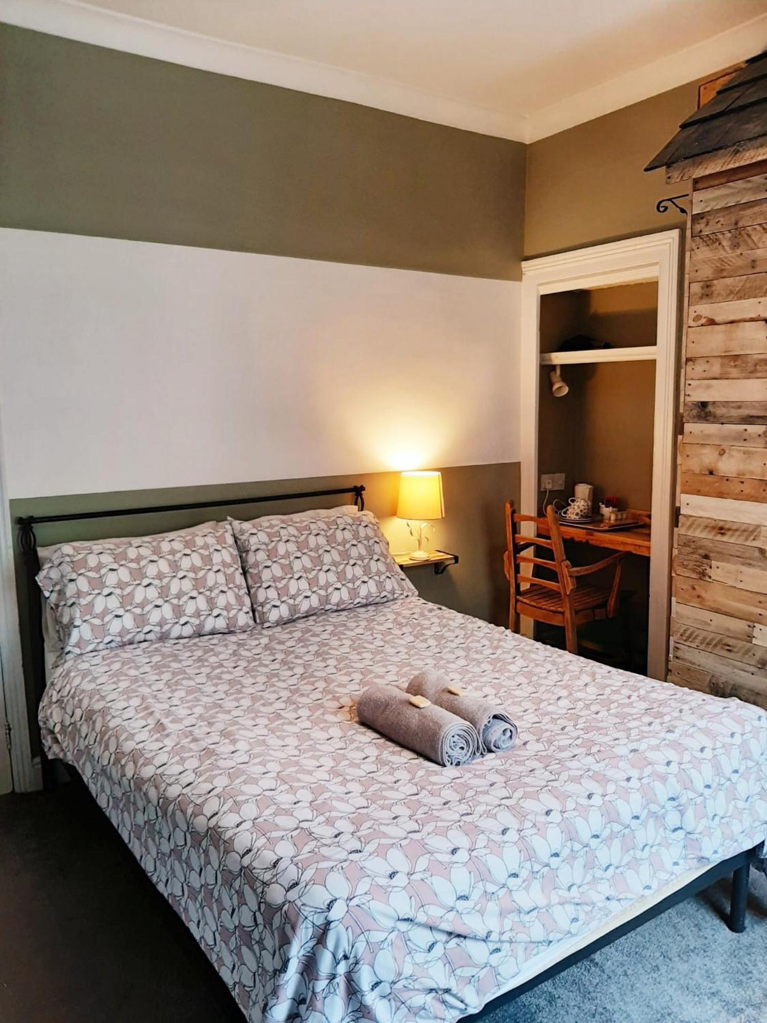 Salisbury Guest House - Free Parking York Esterno foto